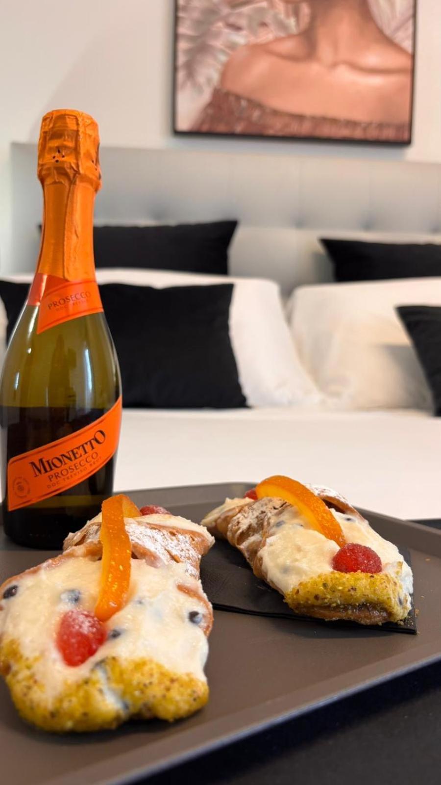 Crispi 120 Rooms New Opening Palermo Luaran gambar