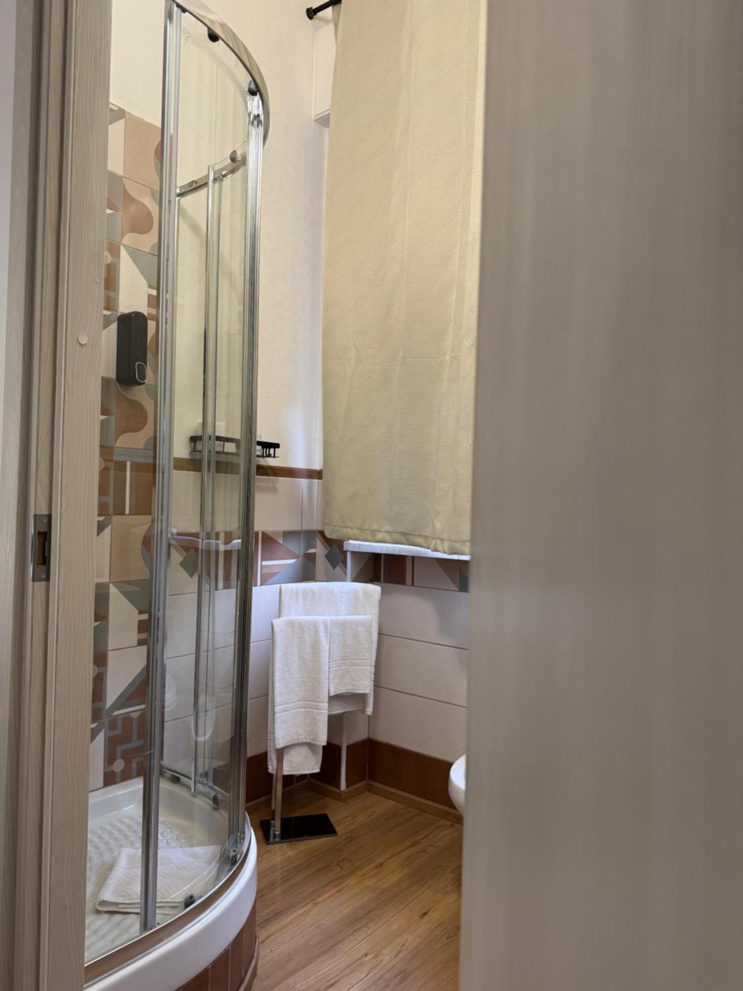 Crispi 120 Rooms New Opening Palermo Luaran gambar